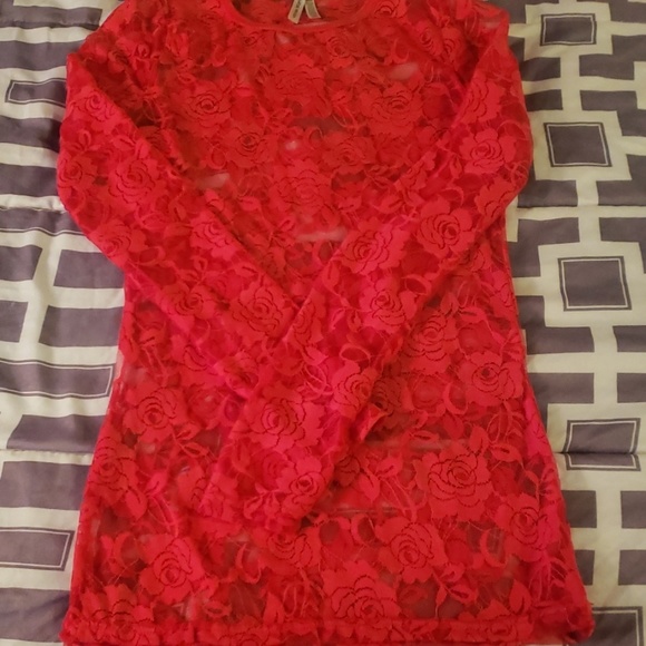 Top - Picture 2 of 2